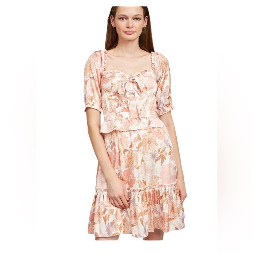 En Saison White Floral Satin Bustier Peplum Mini Dress | Size M